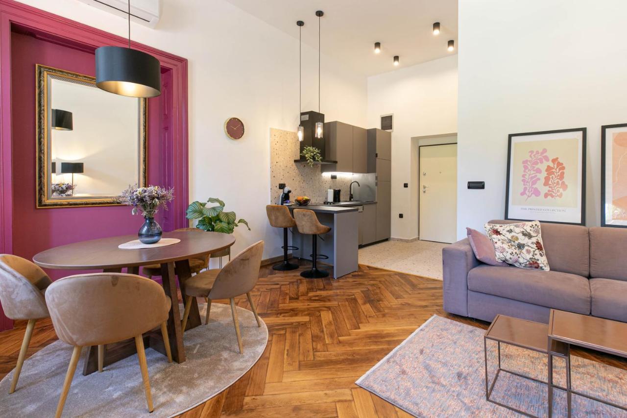 Polai Park Apartments エクステリア 写真